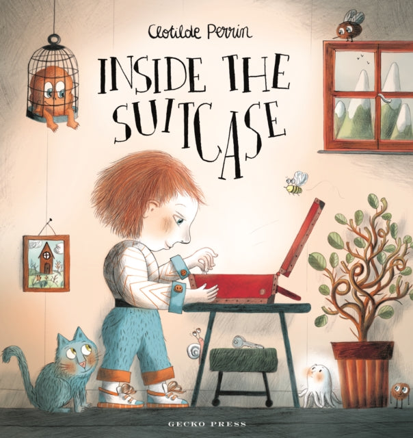 Inside the Suitcase-9781776573431